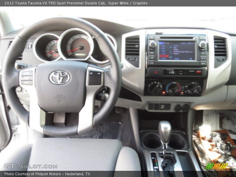 Super White / Graphite 2013 Toyota Tacoma V6 TRD Sport Prerunner Double Cab
