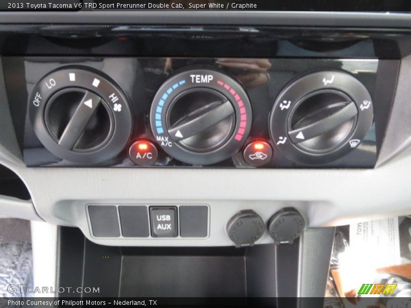 Controls of 2013 Tacoma V6 TRD Sport Prerunner Double Cab