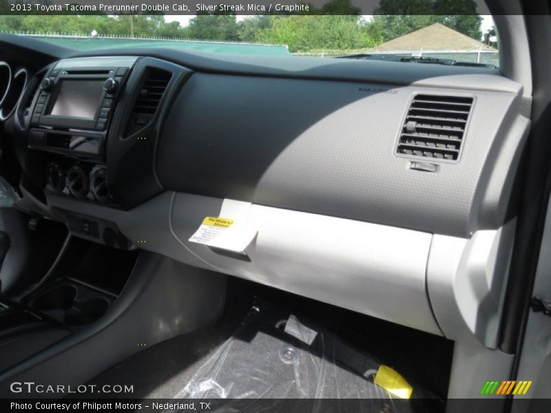 Silver Streak Mica / Graphite 2013 Toyota Tacoma Prerunner Double Cab