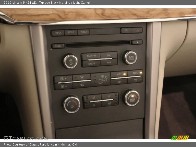 Tuxedo Black Metallic / Light Camel 2010 Lincoln MKZ FWD