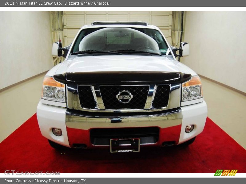 Blizzard White / Charcoal 2011 Nissan Titan SL Crew Cab