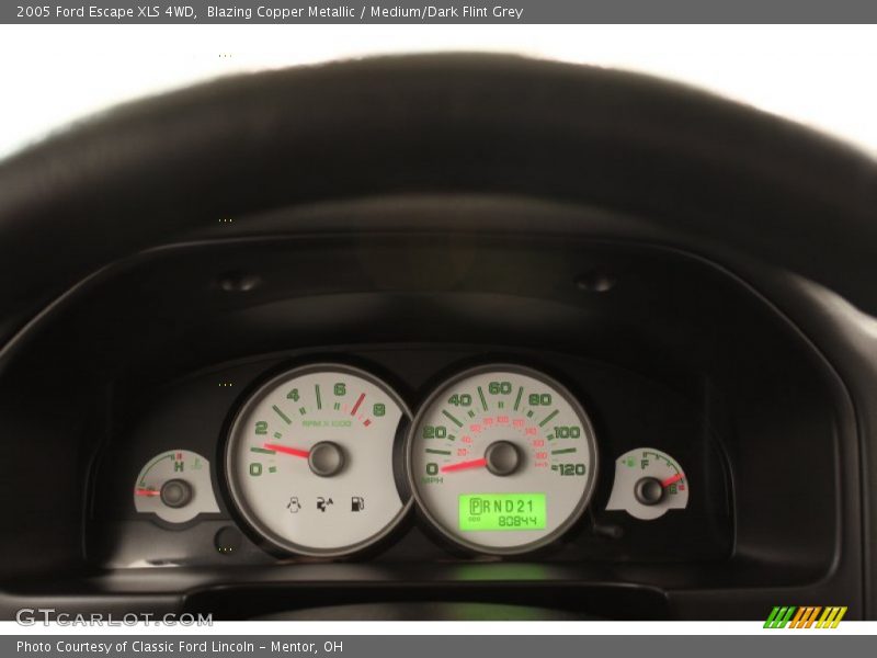 Blazing Copper Metallic / Medium/Dark Flint Grey 2005 Ford Escape XLS 4WD