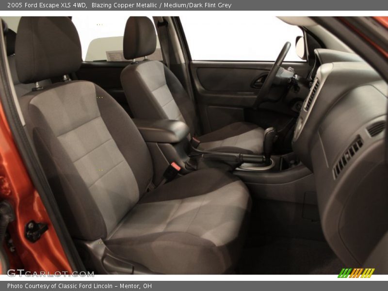 Blazing Copper Metallic / Medium/Dark Flint Grey 2005 Ford Escape XLS 4WD