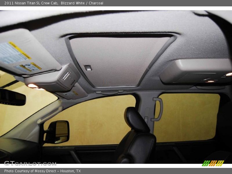 Blizzard White / Charcoal 2011 Nissan Titan SL Crew Cab
