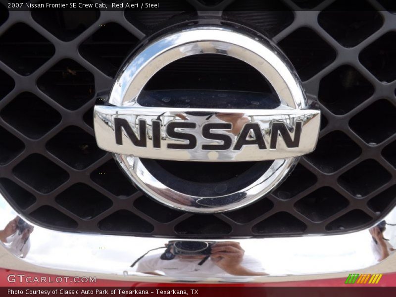 Red Alert / Steel 2007 Nissan Frontier SE Crew Cab