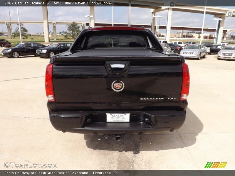 Black Raven / Ebony/Ebony 2007 Cadillac Escalade EXT AWD