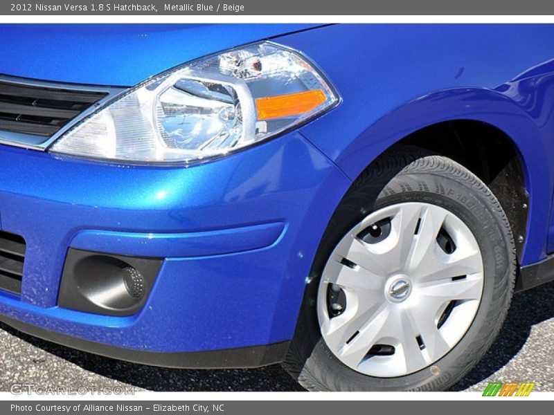 Metallic Blue / Beige 2012 Nissan Versa 1.8 S Hatchback