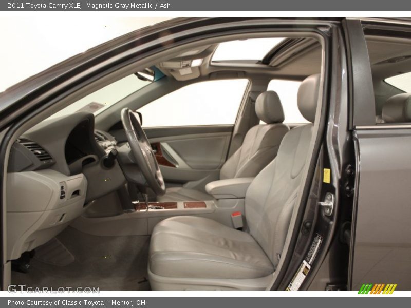 Magnetic Gray Metallic / Ash 2011 Toyota Camry XLE