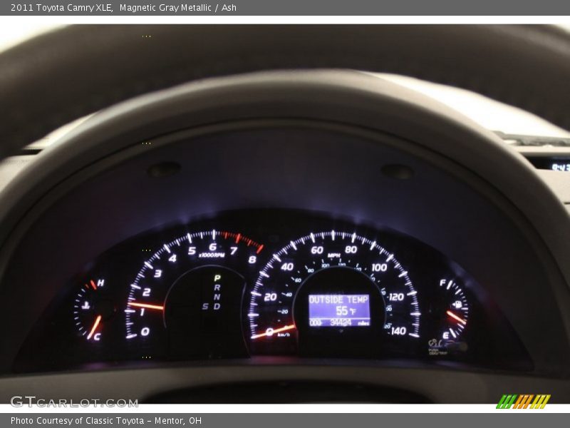 Magnetic Gray Metallic / Ash 2011 Toyota Camry XLE
