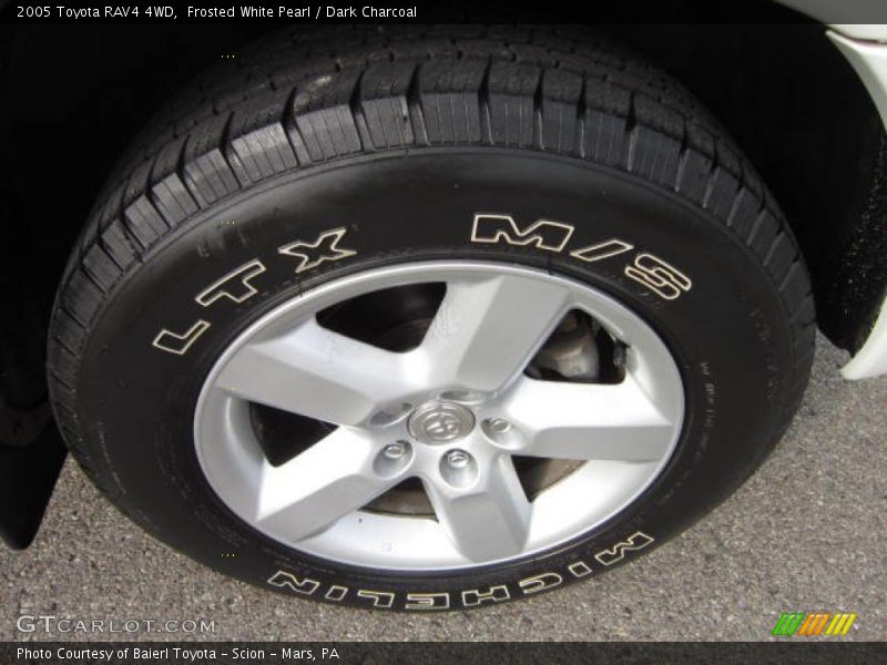 Frosted White Pearl / Dark Charcoal 2005 Toyota RAV4 4WD
