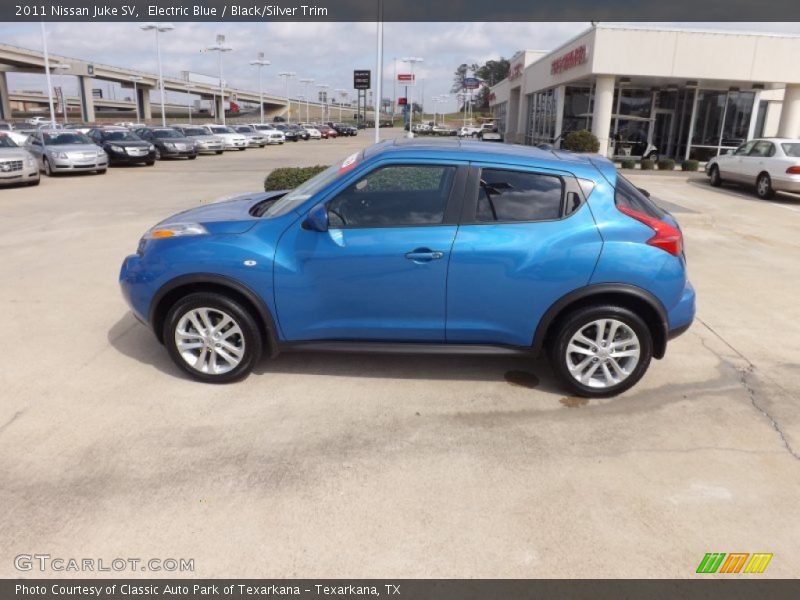 Electric Blue / Black/Silver Trim 2011 Nissan Juke SV