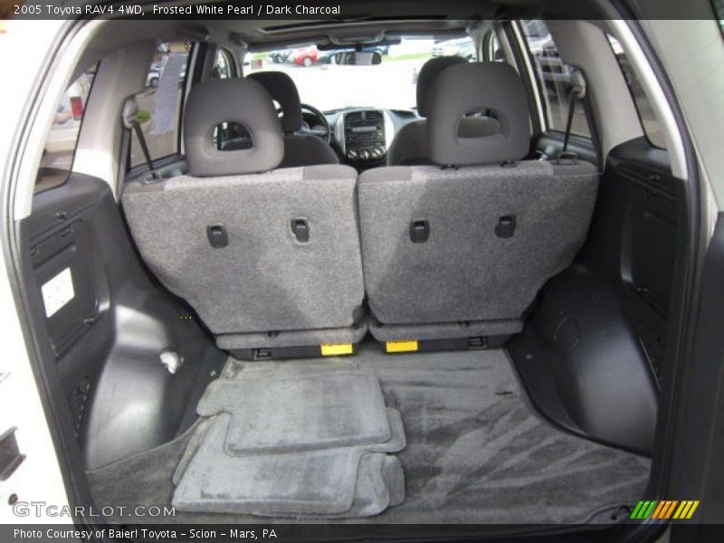 Frosted White Pearl / Dark Charcoal 2005 Toyota RAV4 4WD