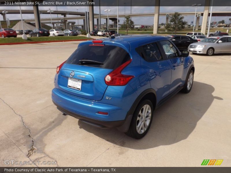 Electric Blue / Black/Silver Trim 2011 Nissan Juke SV