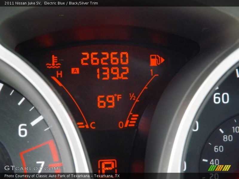 Electric Blue / Black/Silver Trim 2011 Nissan Juke SV