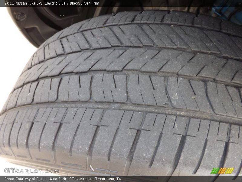 Electric Blue / Black/Silver Trim 2011 Nissan Juke SV