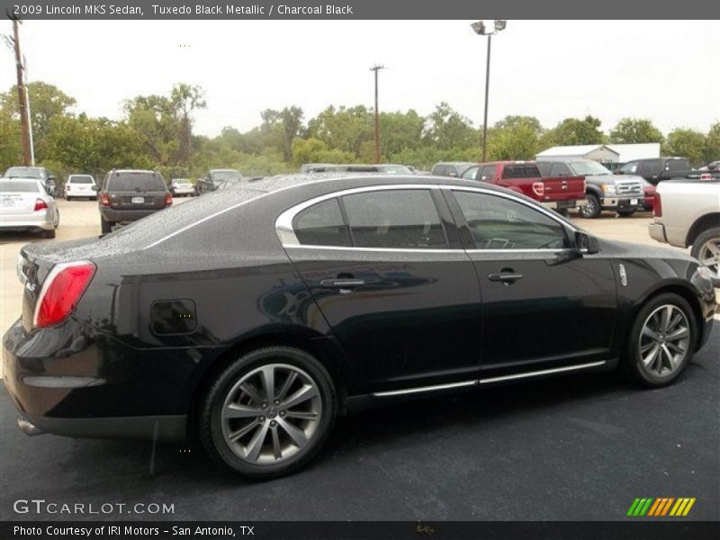 Tuxedo Black Metallic / Charcoal Black 2009 Lincoln MKS Sedan