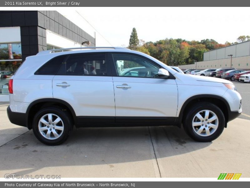 Bright Silver / Gray 2011 Kia Sorento LX