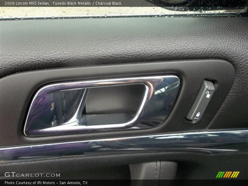 Tuxedo Black Metallic / Charcoal Black 2009 Lincoln MKS Sedan