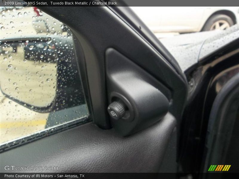Tuxedo Black Metallic / Charcoal Black 2009 Lincoln MKS Sedan