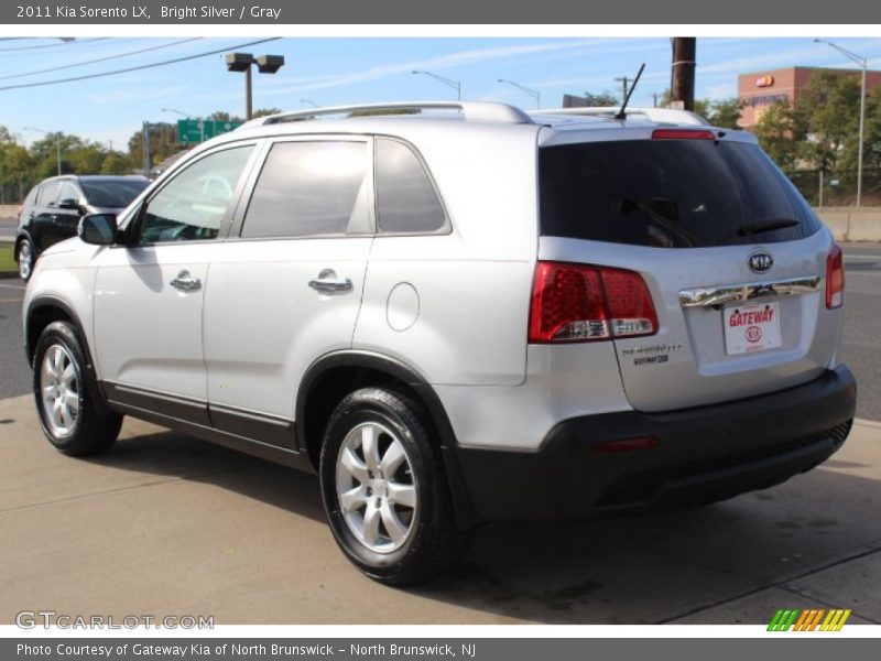 Bright Silver / Gray 2011 Kia Sorento LX