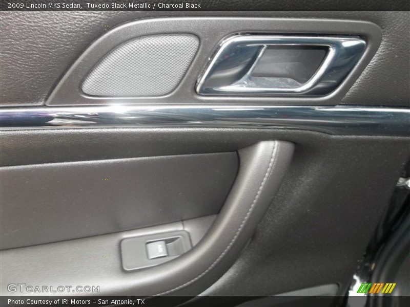 Tuxedo Black Metallic / Charcoal Black 2009 Lincoln MKS Sedan