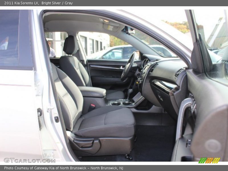 Bright Silver / Gray 2011 Kia Sorento LX
