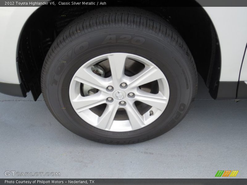 Classic Silver Metallic / Ash 2012 Toyota Highlander V6
