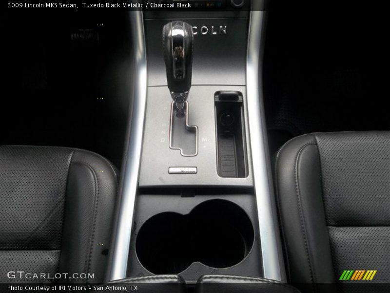 Tuxedo Black Metallic / Charcoal Black 2009 Lincoln MKS Sedan