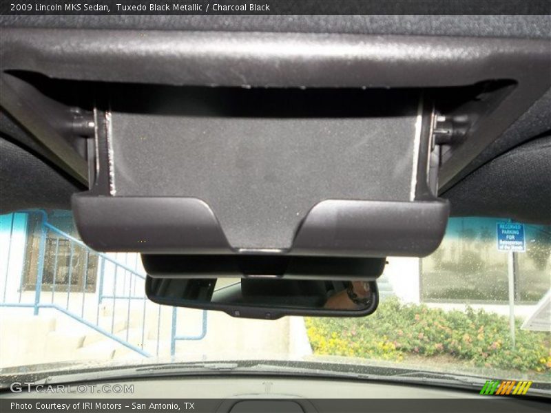 Tuxedo Black Metallic / Charcoal Black 2009 Lincoln MKS Sedan
