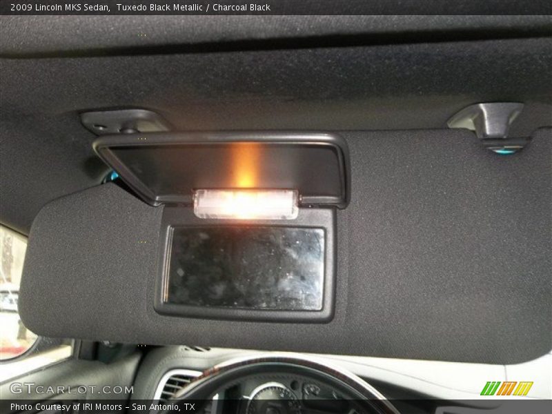 Tuxedo Black Metallic / Charcoal Black 2009 Lincoln MKS Sedan