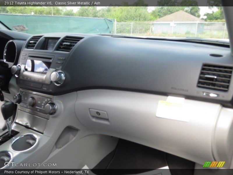 Classic Silver Metallic / Ash 2012 Toyota Highlander V6