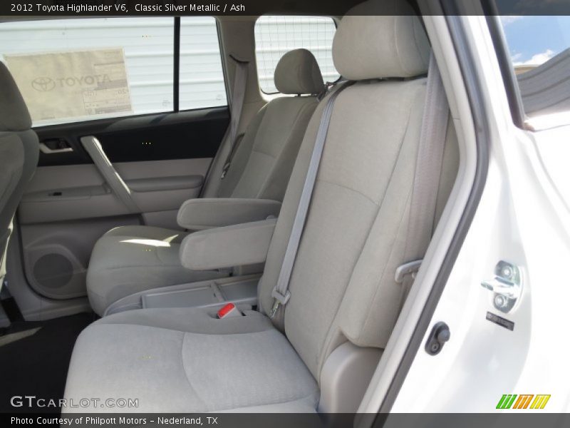 Classic Silver Metallic / Ash 2012 Toyota Highlander V6