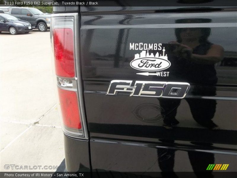 Tuxedo Black / Black 2010 Ford F150 FX2 SuperCab
