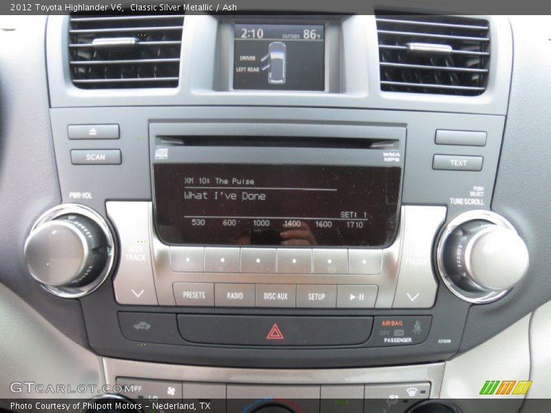 Classic Silver Metallic / Ash 2012 Toyota Highlander V6