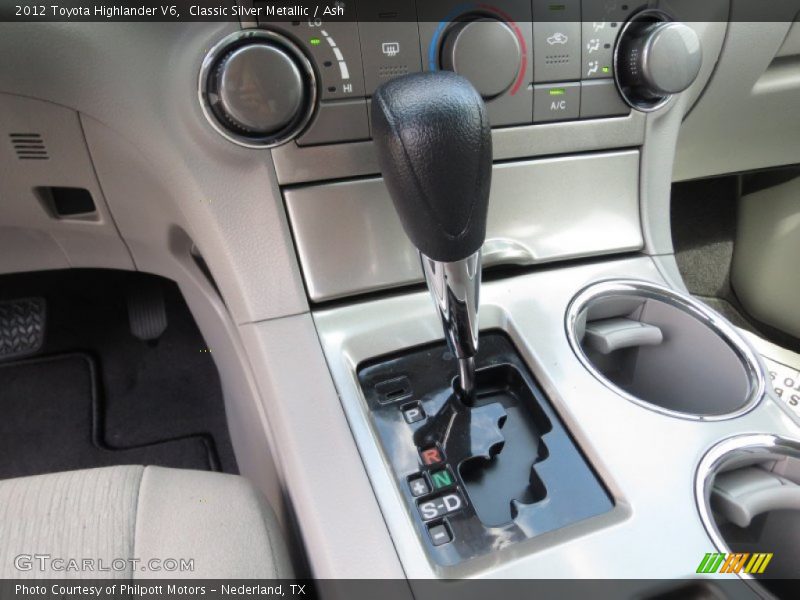 Classic Silver Metallic / Ash 2012 Toyota Highlander V6