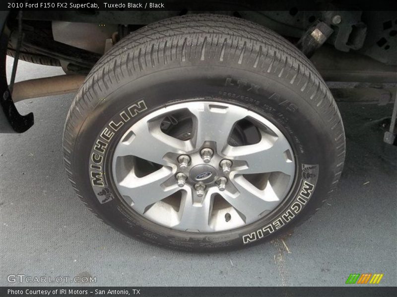 Tuxedo Black / Black 2010 Ford F150 FX2 SuperCab
