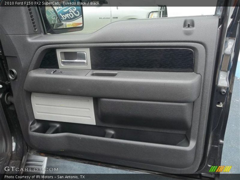 Tuxedo Black / Black 2010 Ford F150 FX2 SuperCab