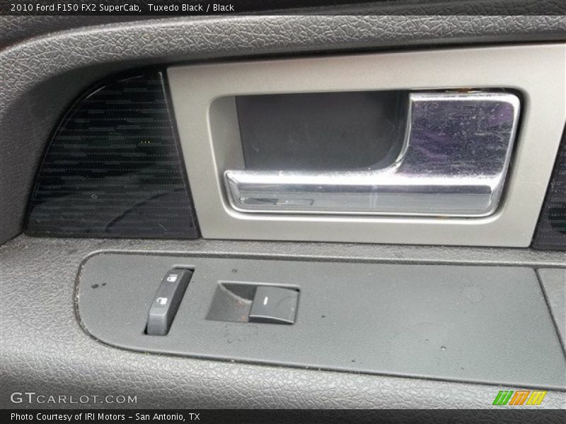 Tuxedo Black / Black 2010 Ford F150 FX2 SuperCab