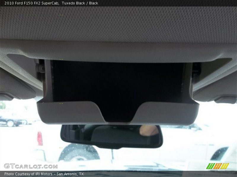 Tuxedo Black / Black 2010 Ford F150 FX2 SuperCab