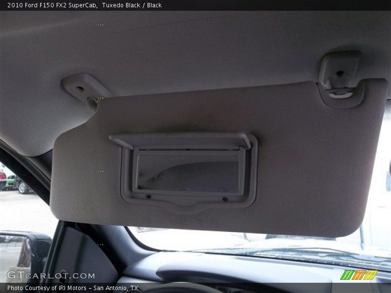 Tuxedo Black / Black 2010 Ford F150 FX2 SuperCab