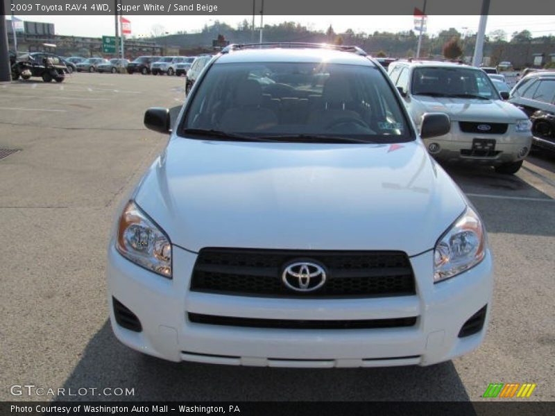 Super White / Sand Beige 2009 Toyota RAV4 4WD