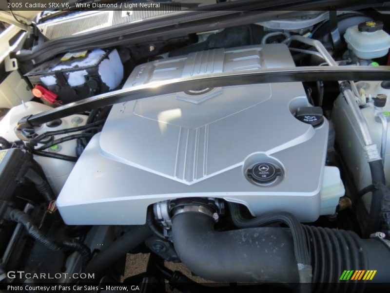 White Diamond / Light Neutral 2005 Cadillac SRX V6