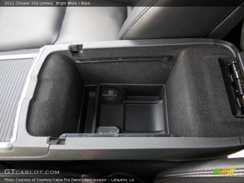 Bright White / Black 2012 Chrysler 300 Limited