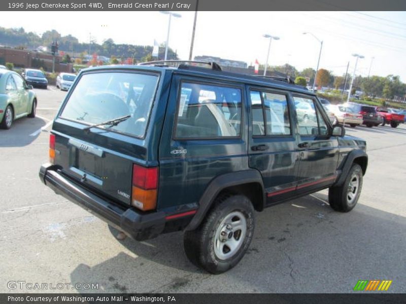 Emerald Green Pearl / Gray 1996 Jeep Cherokee Sport 4WD