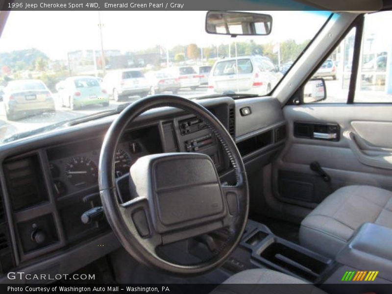  1996 Cherokee Sport 4WD Gray Interior