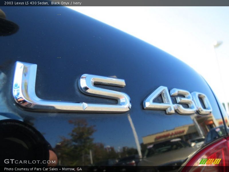 Black Onyx / Ivory 2003 Lexus LS 430 Sedan