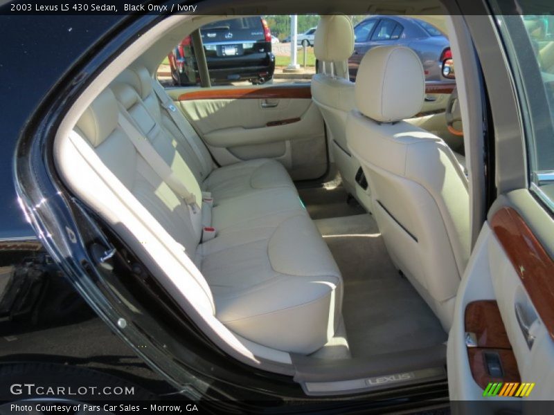 Black Onyx / Ivory 2003 Lexus LS 430 Sedan