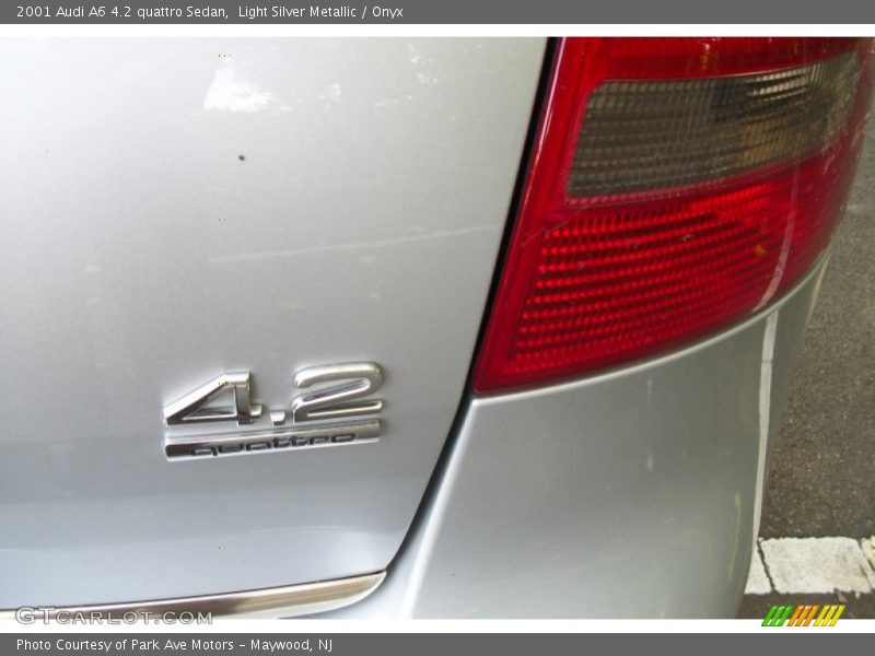 Light Silver Metallic / Onyx 2001 Audi A6 4.2 quattro Sedan