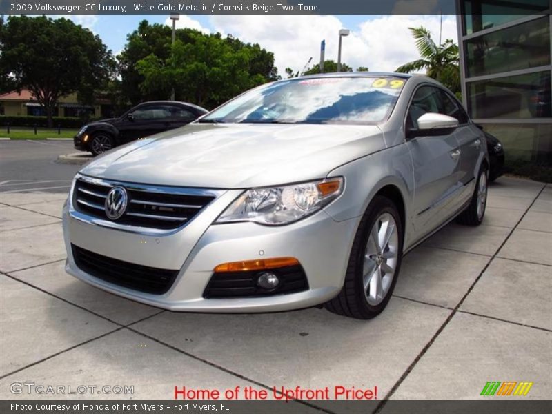 White Gold Metallic / Cornsilk Beige Two-Tone 2009 Volkswagen CC Luxury