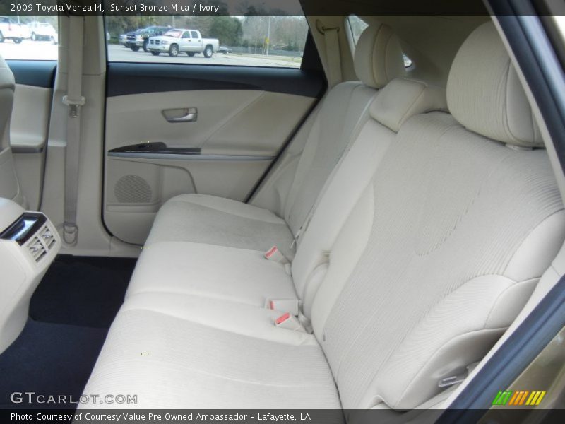 Sunset Bronze Mica / Ivory 2009 Toyota Venza I4